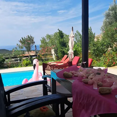 Country Villa Athérasz